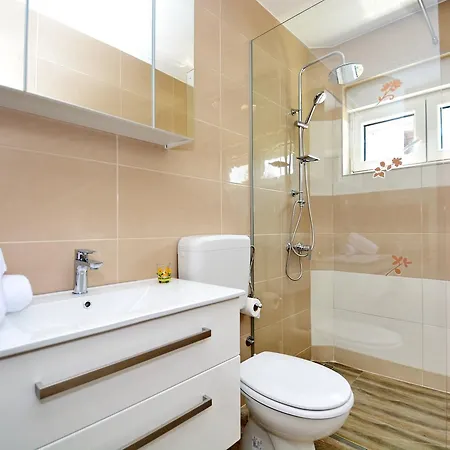 Apartment Gabi 2